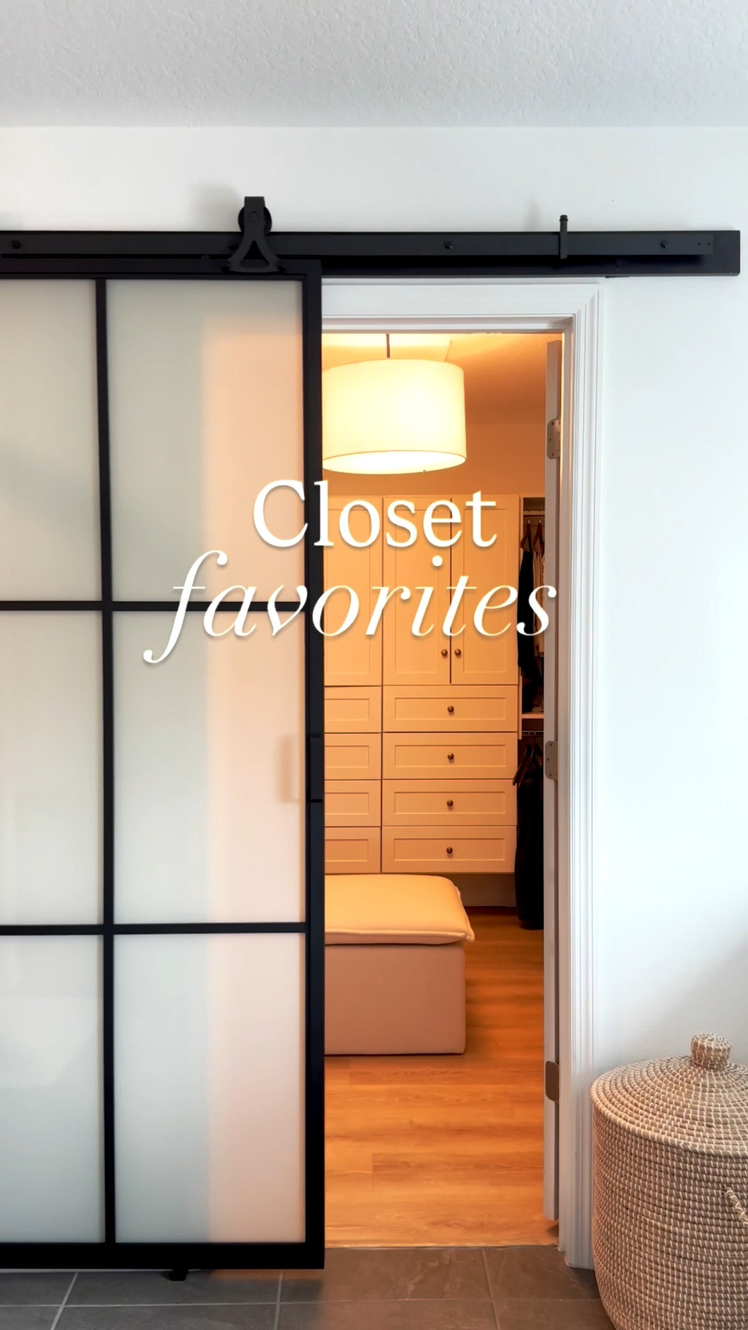 My fave closet organization finds ❤️


 


Closet organizing 
Organization 
Home
Home decor
Home refresh
Fall home refresh 
Closet makeover
Closet
Must haves 
Closet diy

#LTKHome #LTKgrwm #LTKootd