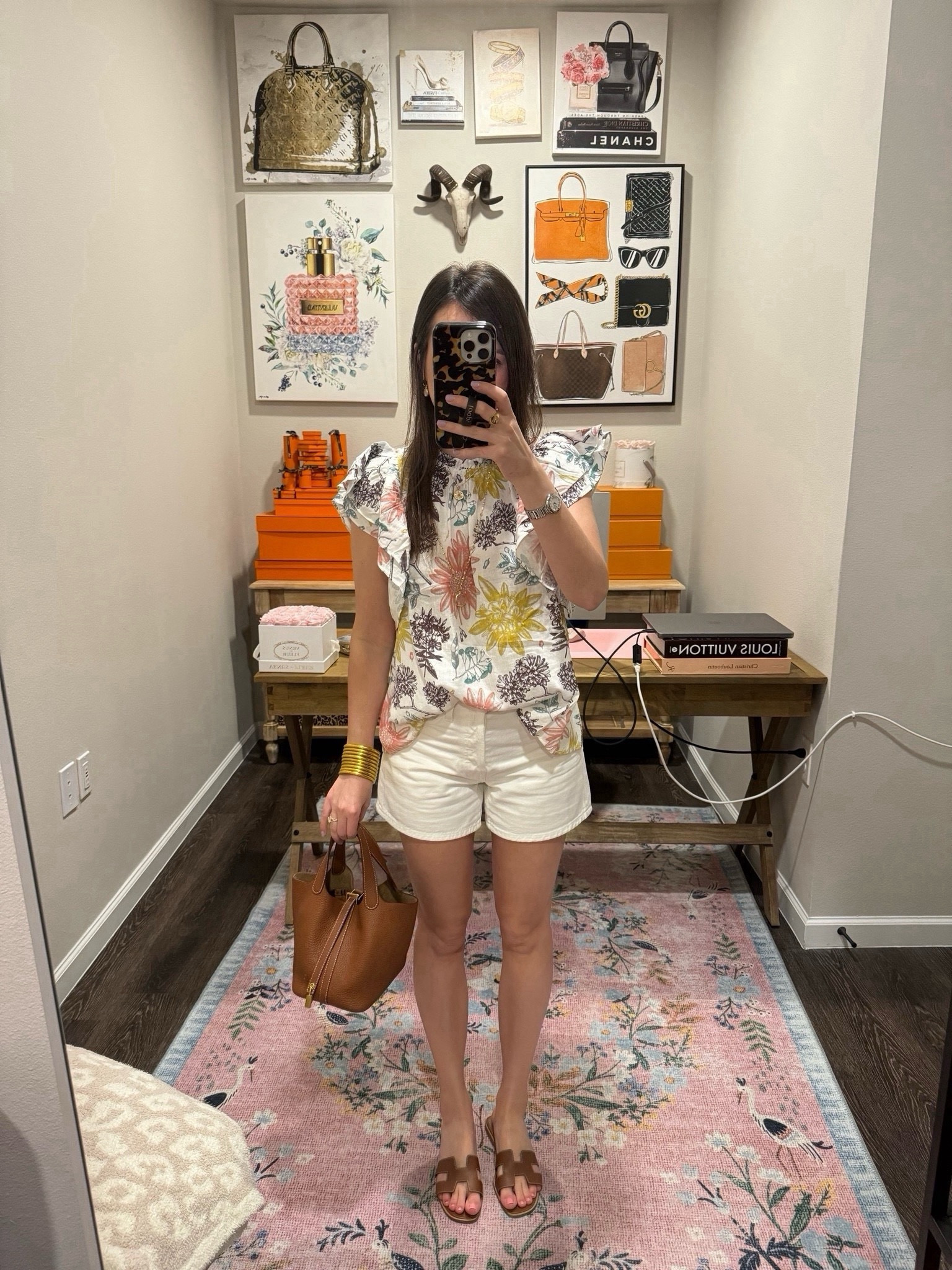 Red dress boutique blouse with agolde shorts 



#LTKStyleTip #LTKSeasonal #LTKFindsUnder100