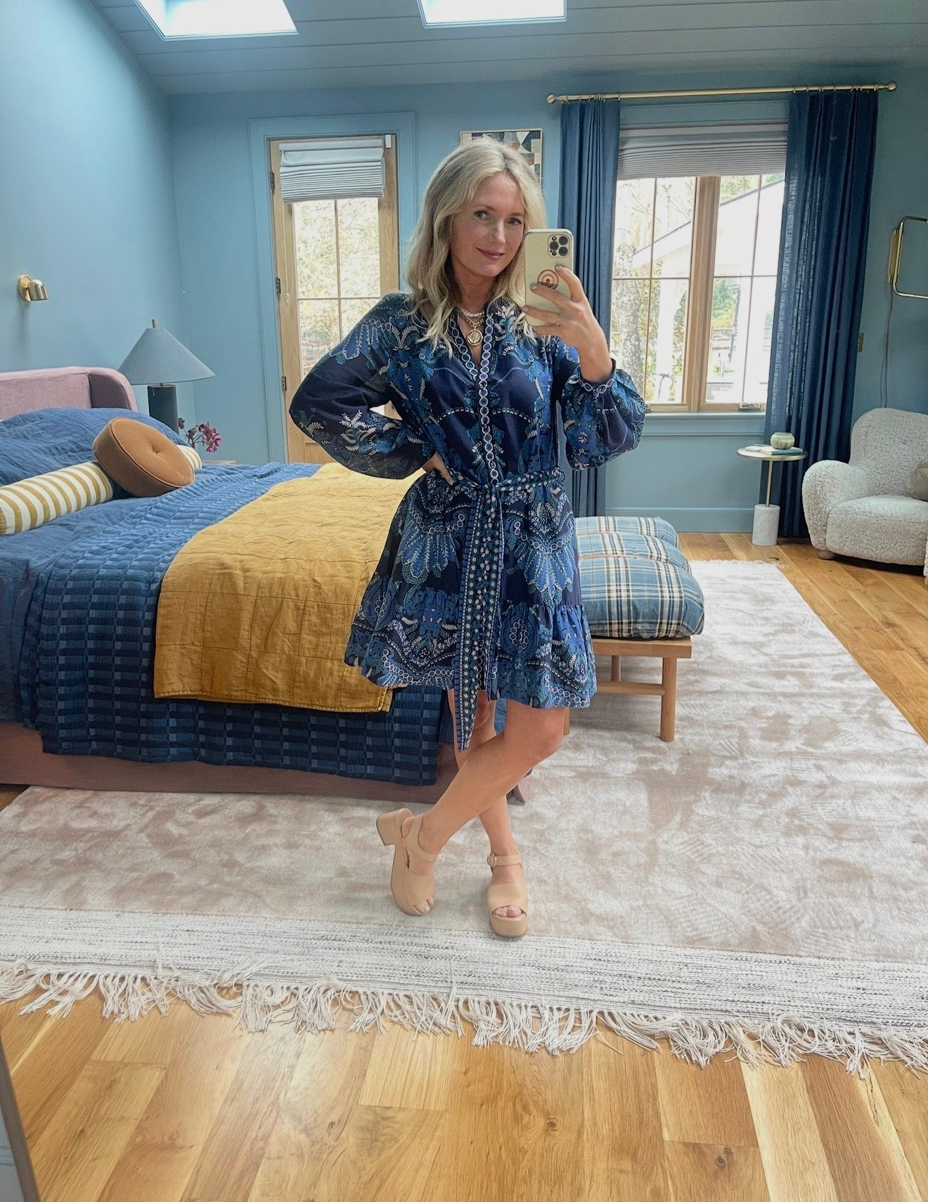 The comfiest dress - such an easy throw on and go :)

#LTKootd #LTKdayinmylife #LTKmomlife