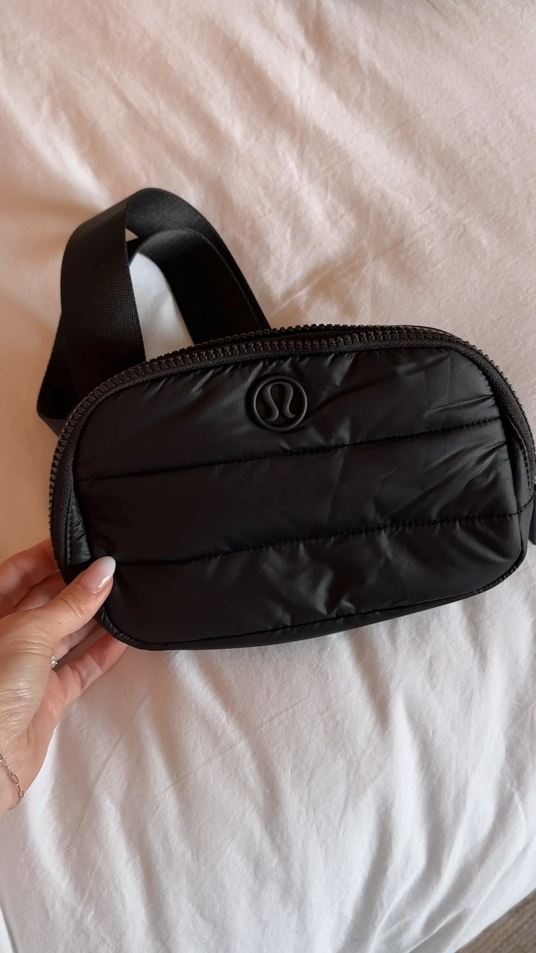 Look For Less: Lululemon Belt Bag - Lane Creatore