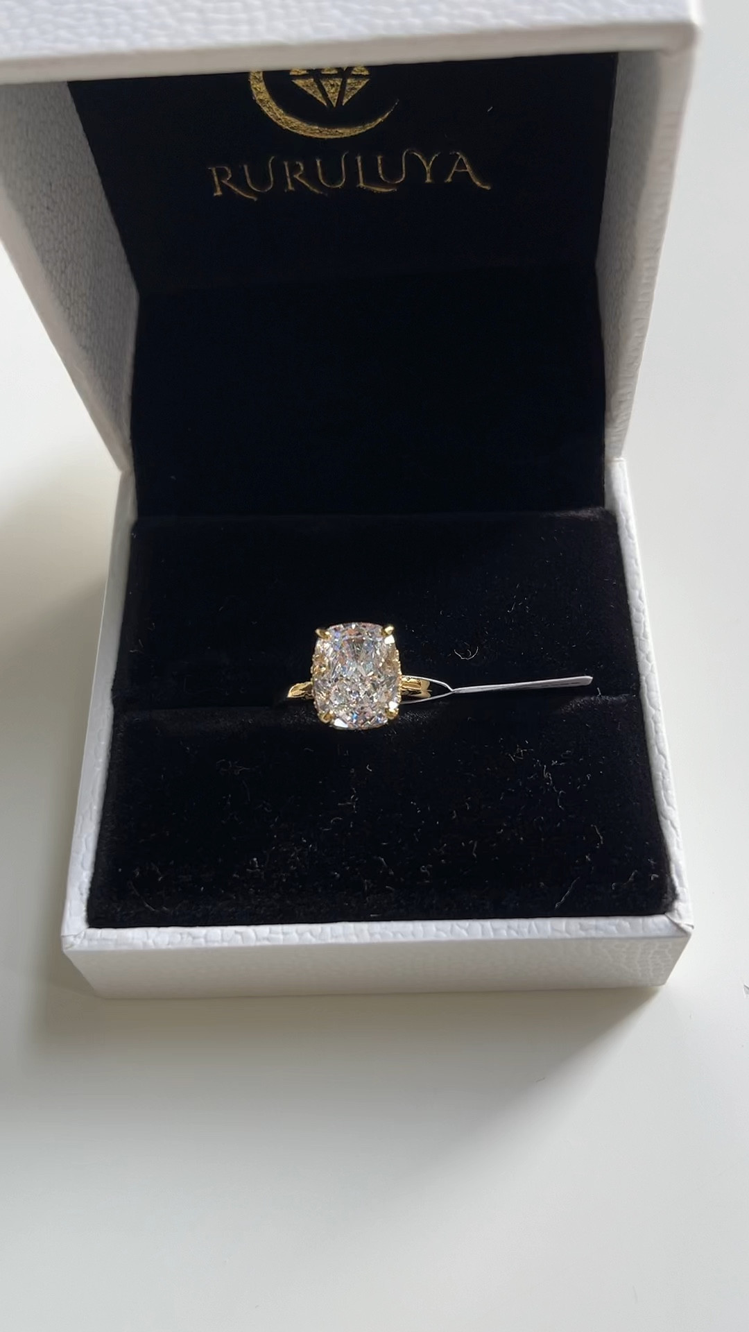 Amazon engagement ring for travel! And earrings I’m wearing in my post 😂