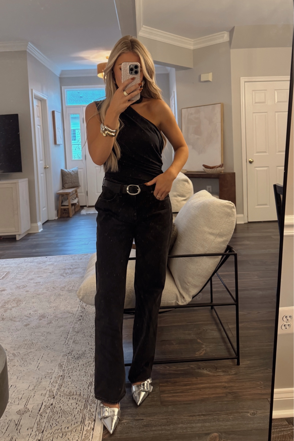 Abercrombie denim sale is live! Wearing one of my favorite pairs (low rise baggy). 

#LTKSeasonal #LTKSaleAlert #LTKMostLoved