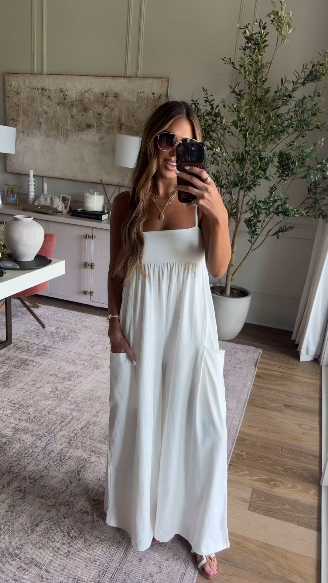 sooo comfy! wearing a small 🤍 

 