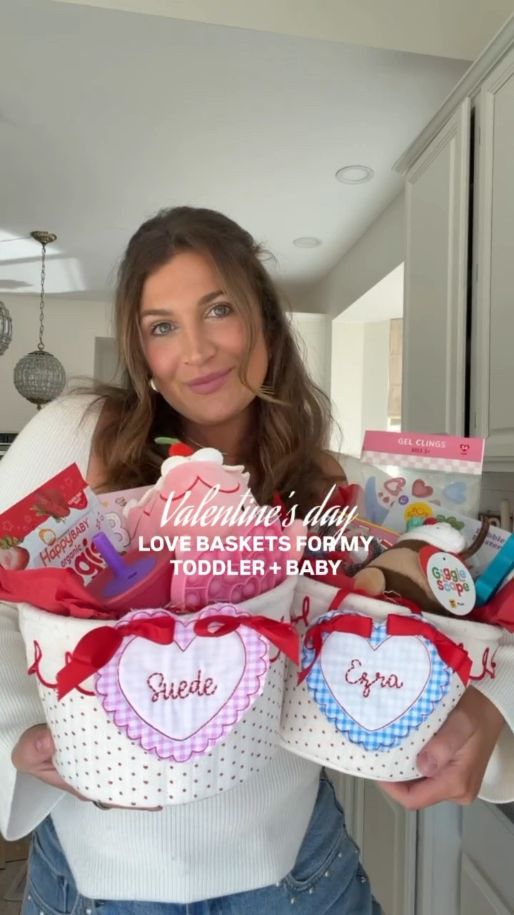 Valentine’s Day gift baskets for our toddler boy and baby girl! 

These were so easy to put together and I love their embroidered name tags so very much!!

Etsy finds, Target finds, Target Valentine’s Day, kid gift basket, Valentine’s Day gift basket ideas

#LTKKids #LTKValentine #LTKmomlife