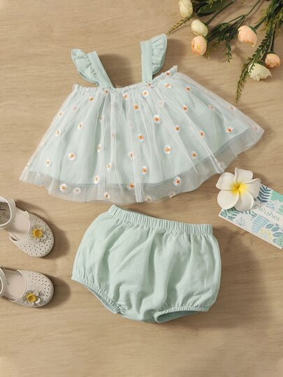 SHEIN Baby Contrast Daisy Embroidered Mesh Ruffle Trim Top & Shorts | SHEIN
