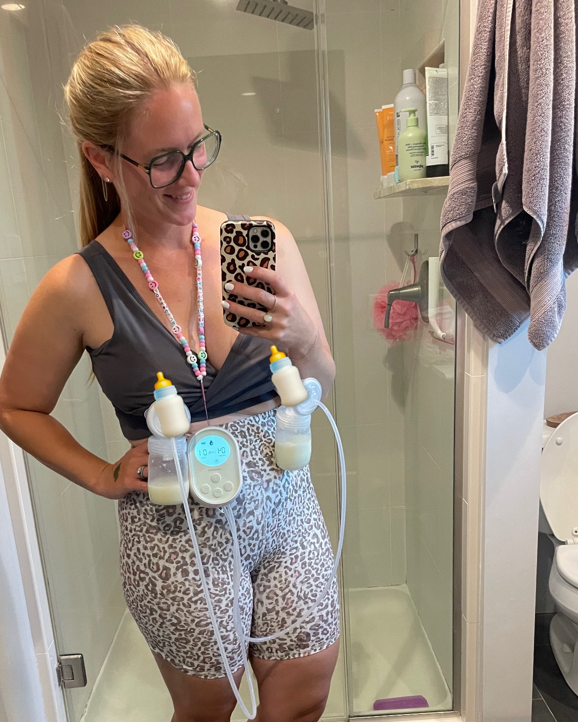 The most comfortable pumping and nursing bra. I love that. I don’t have to change my 10 times a day. 

#LTKMidsize #LTKBaby #LTKBump