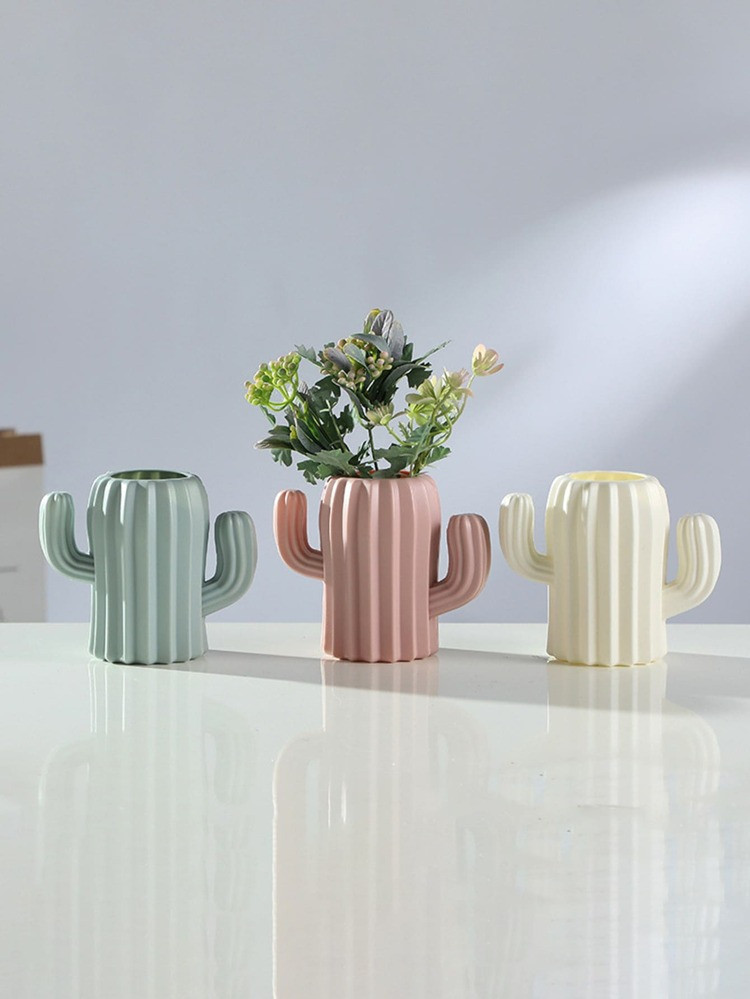 1pc Cactus Design Random Color Vase | SHEIN
