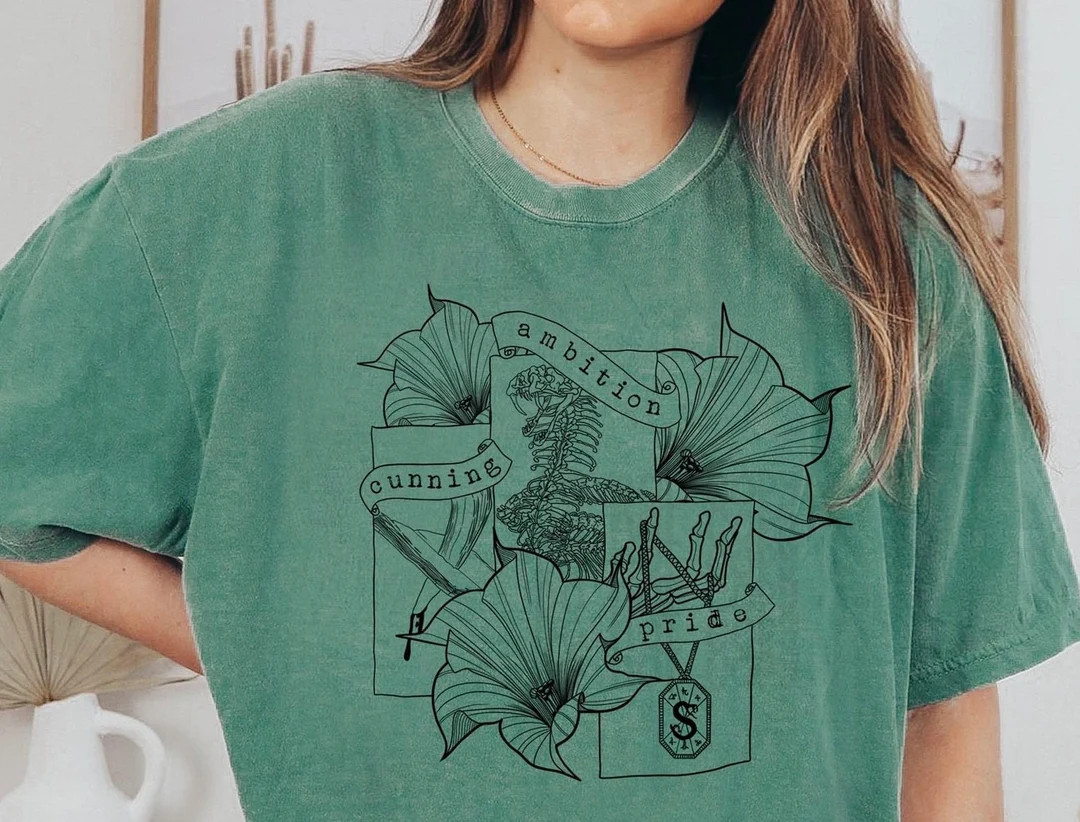 Comfort Colors Wizard House Tee, Oversized Screen Printed Fandom Tee, Wizard Fan Gift, Sorted Hou... | Etsy (US)