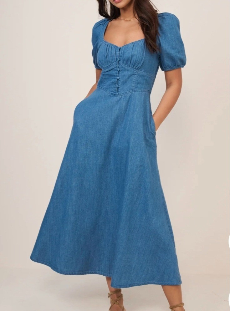 Blue denim summer midi dress for petite women.Hey I am 4'11/150cm petite fashion expert and I share style tips and fashion for short women.

#LTKPetite #LTKMidsize
