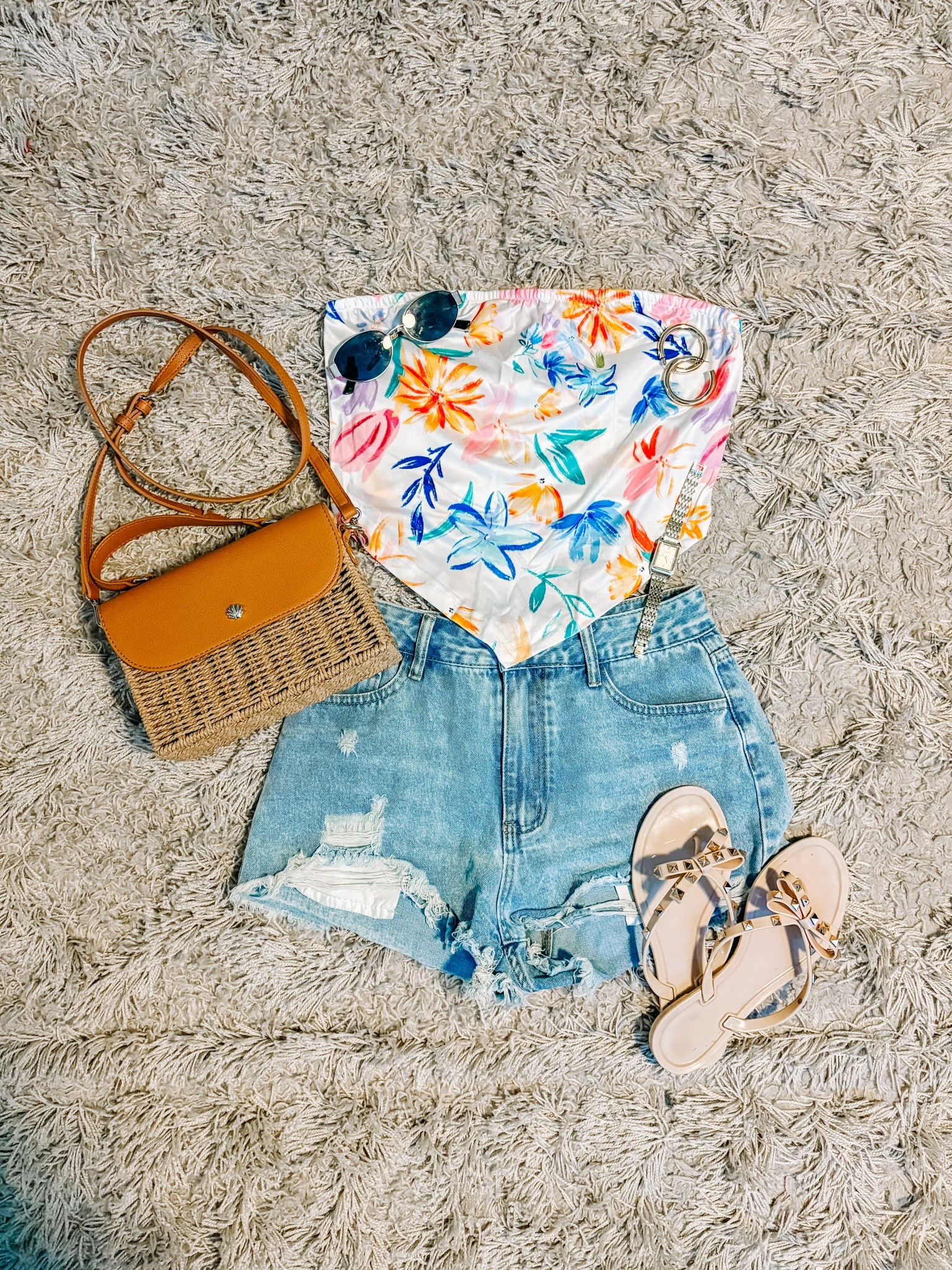 Summer Outfit!! 💛☀️
This super cute handkerchief top can be easily dressed up or down for any occasion! 
Top and shorts are currently on sale!! 
Everything fits TTS!! 

#LTKStyleTip #LTKFindsUnder50 #LTKSaleAlert