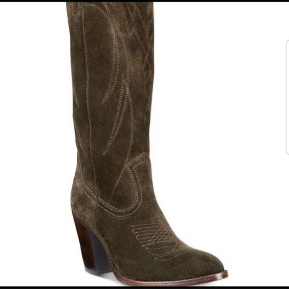 Frye Ilana Pull On Western Style Boot. | Poshmark