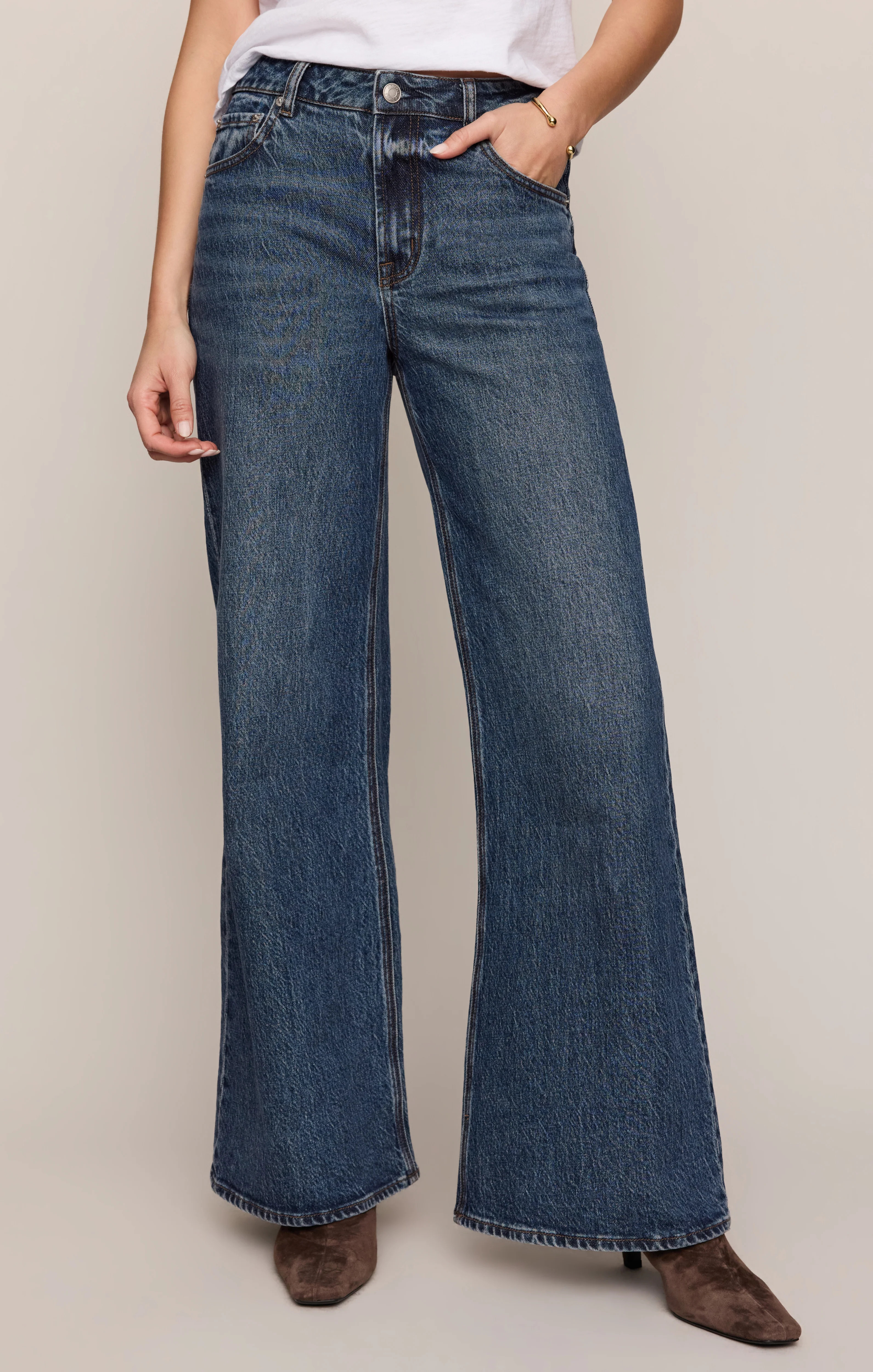 The Stunner Denim Mid-Rise Wide Leg Downtown / Size 25 | Z Supply