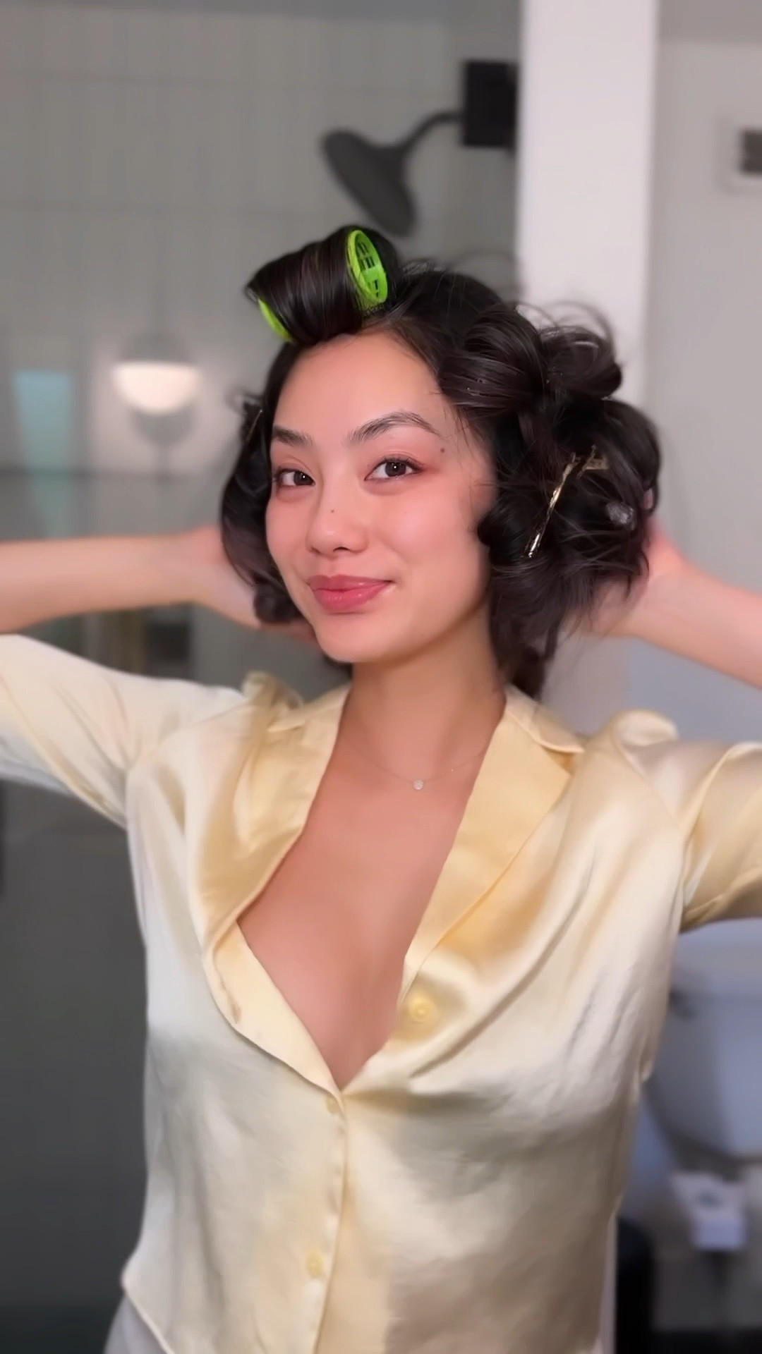easy diy blowout 

#LTKStyleTip #LTKBeauty