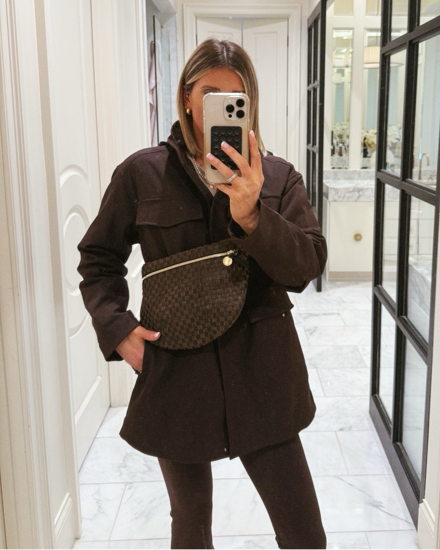 This coat from @lululemon is such a staple during this time of year. 


#LTKStyleTip