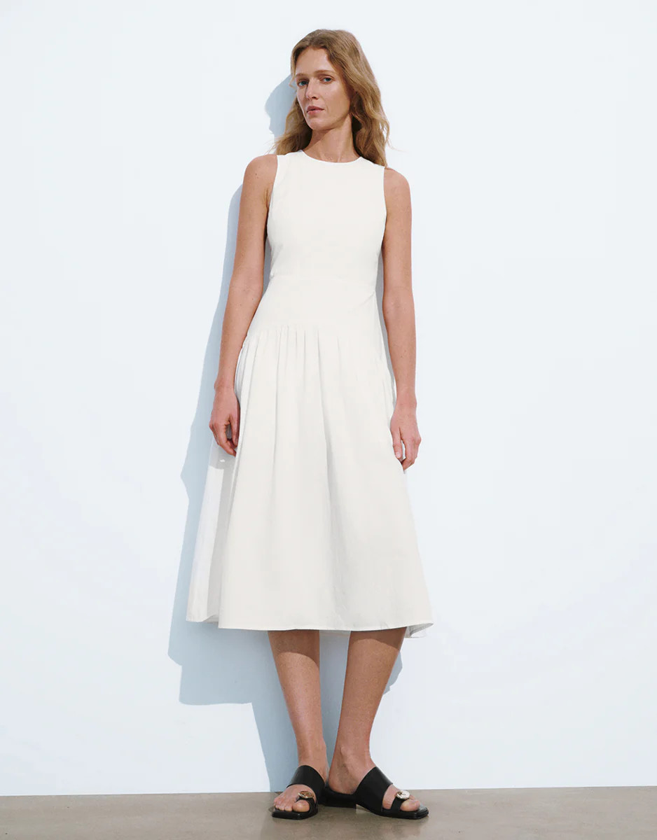 Sleeveless Crew Neck A-Line Dress | Urban Revivo