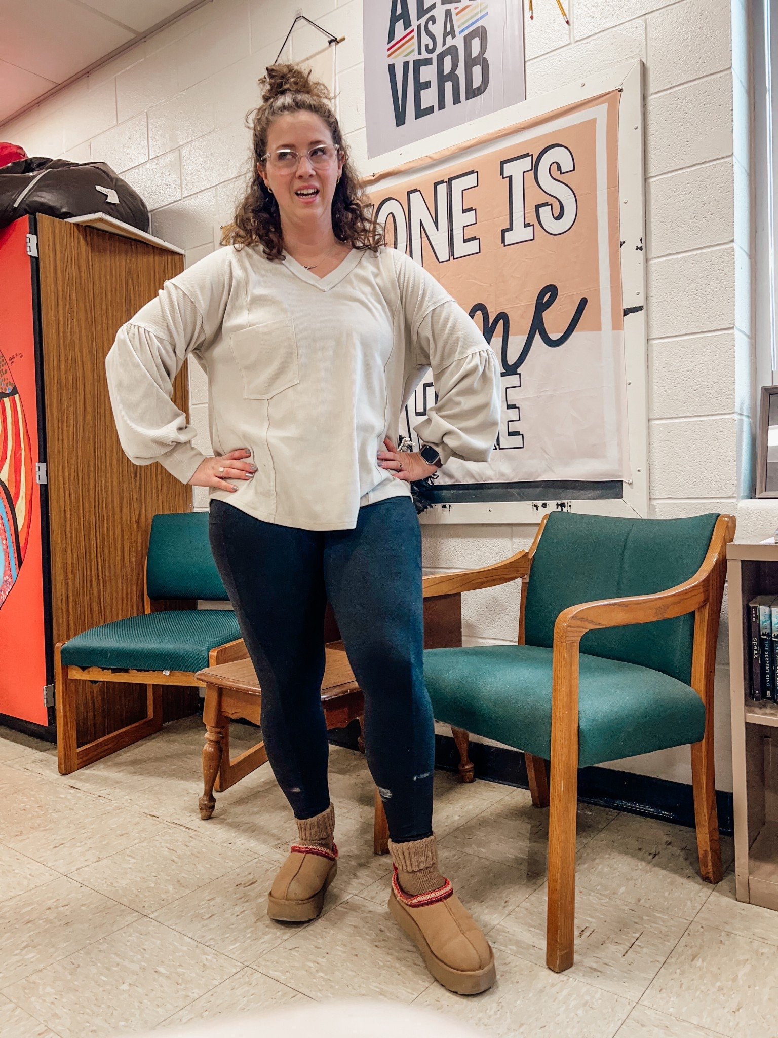 Day 73 ✔️

Forgot to post yesterday but it’s fineeee

English teacher ootd 

#LTKWorkwear #LTKootd #LTKMidsize