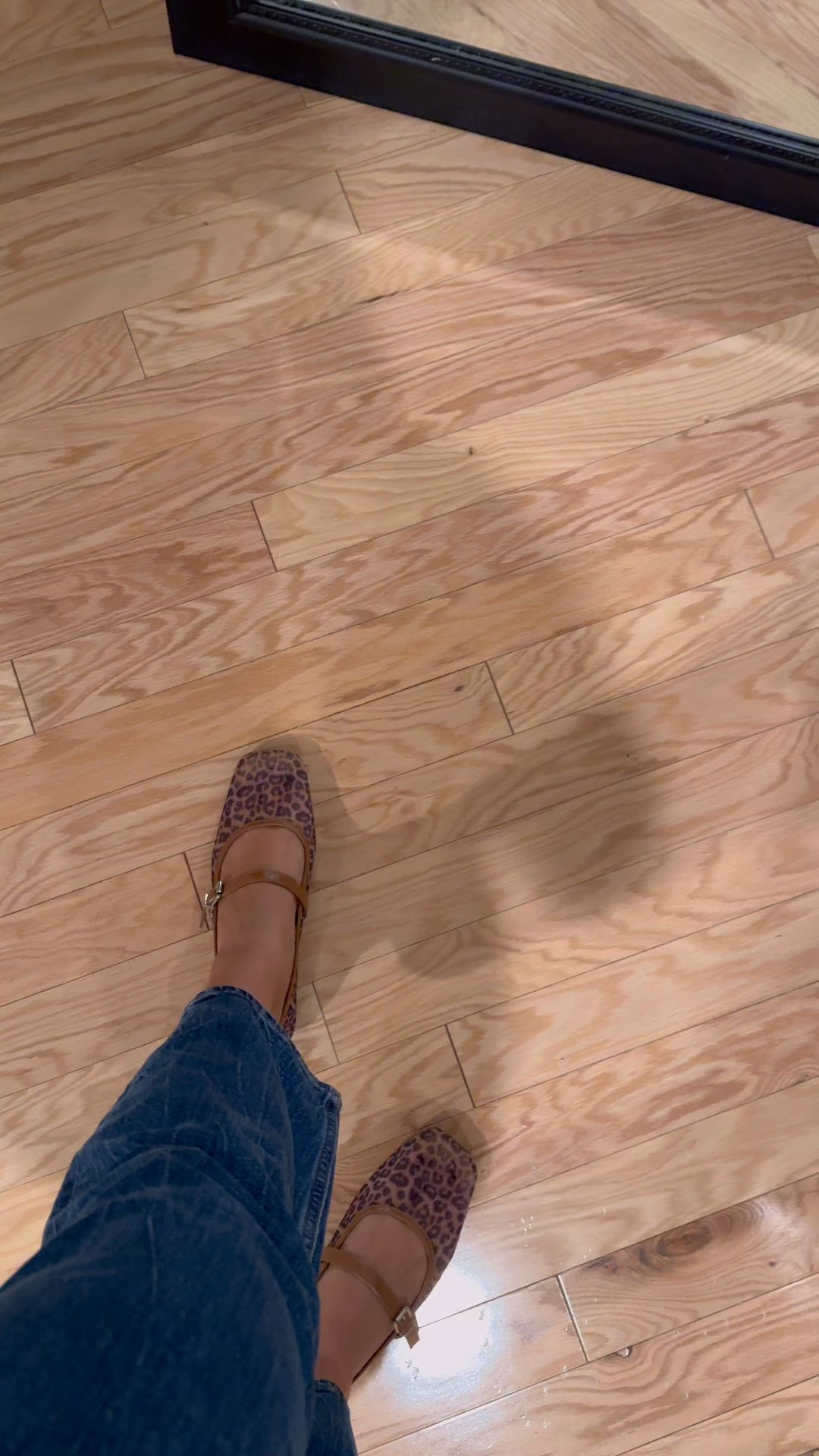 Ballet flats, business casual, casual Friday, black tee outfit, jeans outfit, fall jeans outfit, kids birthday party fall mom outfit

#LTKWorkwear #LTKFallSale