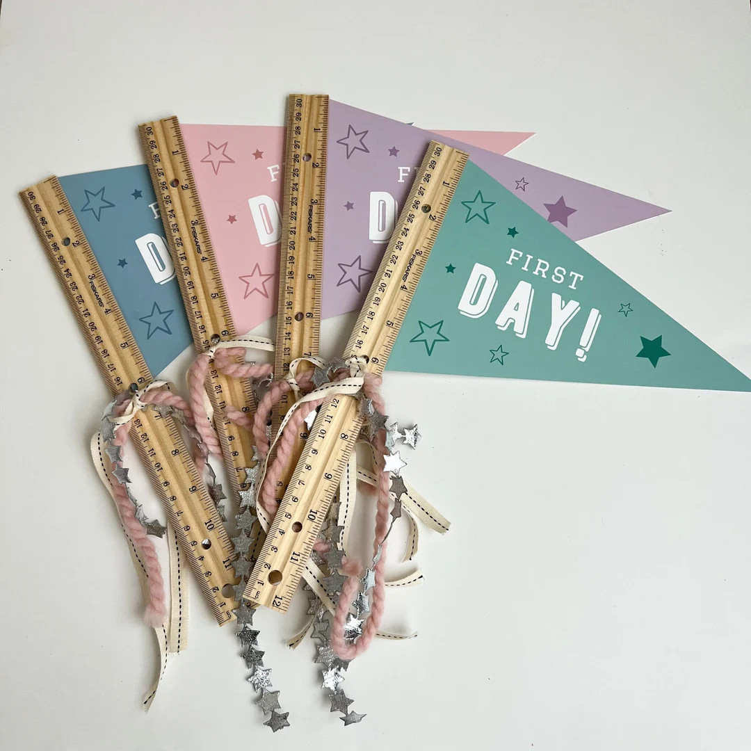 First Day Pennant Printable, Back to School Flag, Instant Download Print, School Photo Prop, Clas... | Etsy (US)