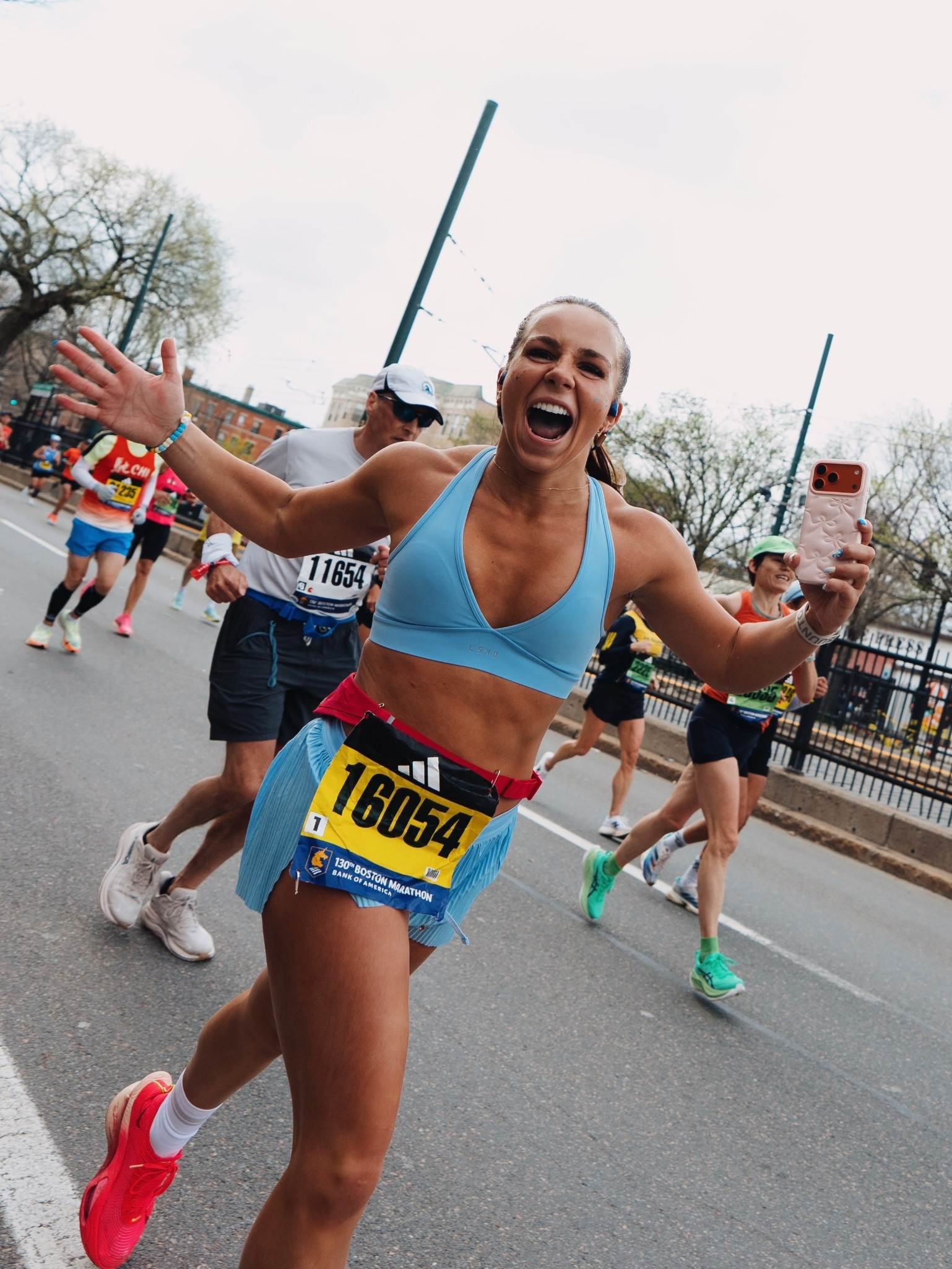 BOSTON MARATHON RACE FIT