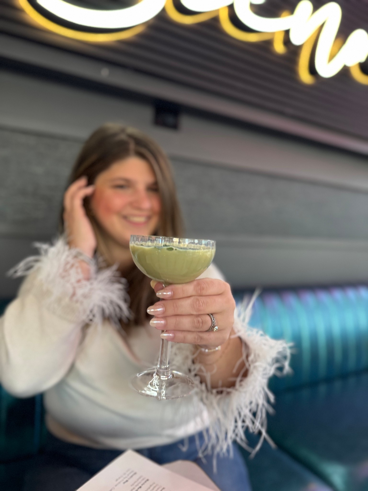 Feather sweater 


#LTKValentine