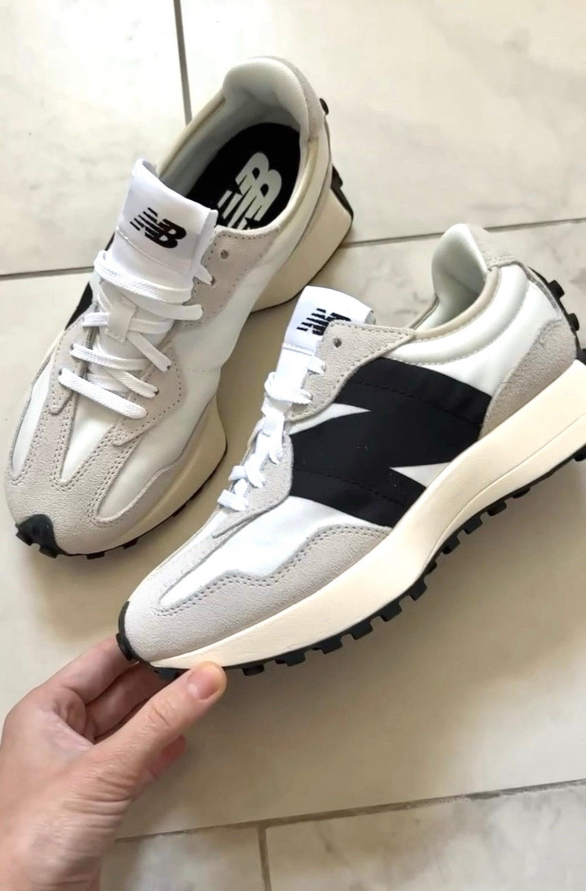 New Balance sneakers 
Sneakers 

#LTKActive #LTKFindsUnder100