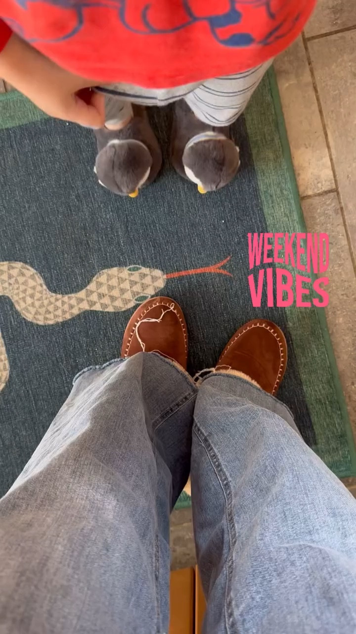 🤔 Homebody cozy vibes or just straight up mom fashion.

🥶 we are all about combatting the winter chill with warm toes!

💖Fav slippers for mom & littles links - there are some cute mommy & me pink metallic slippers too for all my girl mamas who love matching! 


🐍 & our fab washable kitchen runner! 

#LTKHome #LTKFamily #LTKKids