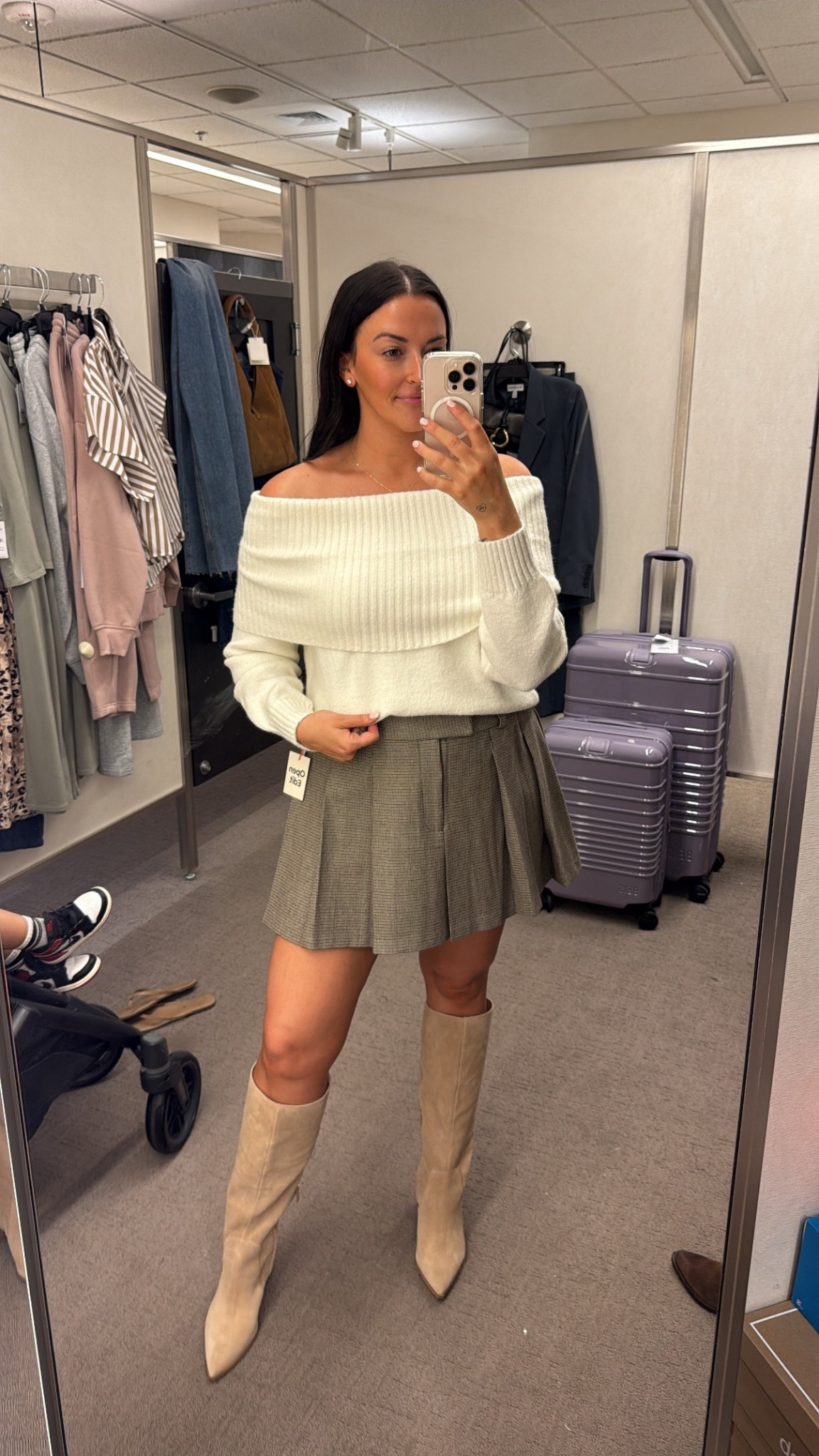 I feel like this is the classic fall outfit 🤍🤍 You can mix and match all 3 of these pieces with so many different outfits 

#LTKSaleAlert #LTKStyleTip #LTKSeasonal