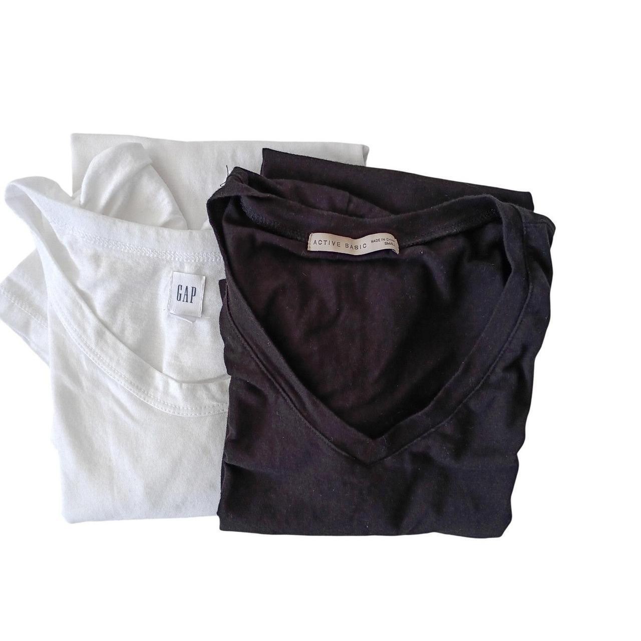 Gap Women's T-shirt - White/Black - S | Depop US