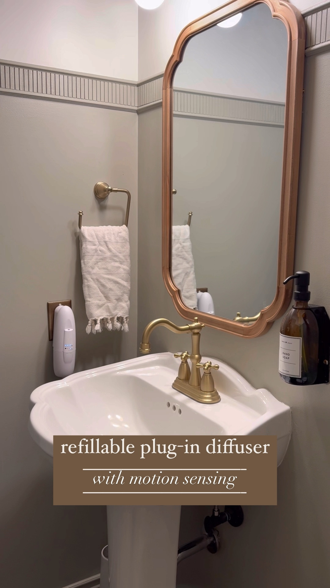 plug-in and refill with any oil or scent you want. Currently diffusing jasmine and it’s so good 👃

#LTKHome #LTKFindsUnder50 #LTKWatchNow