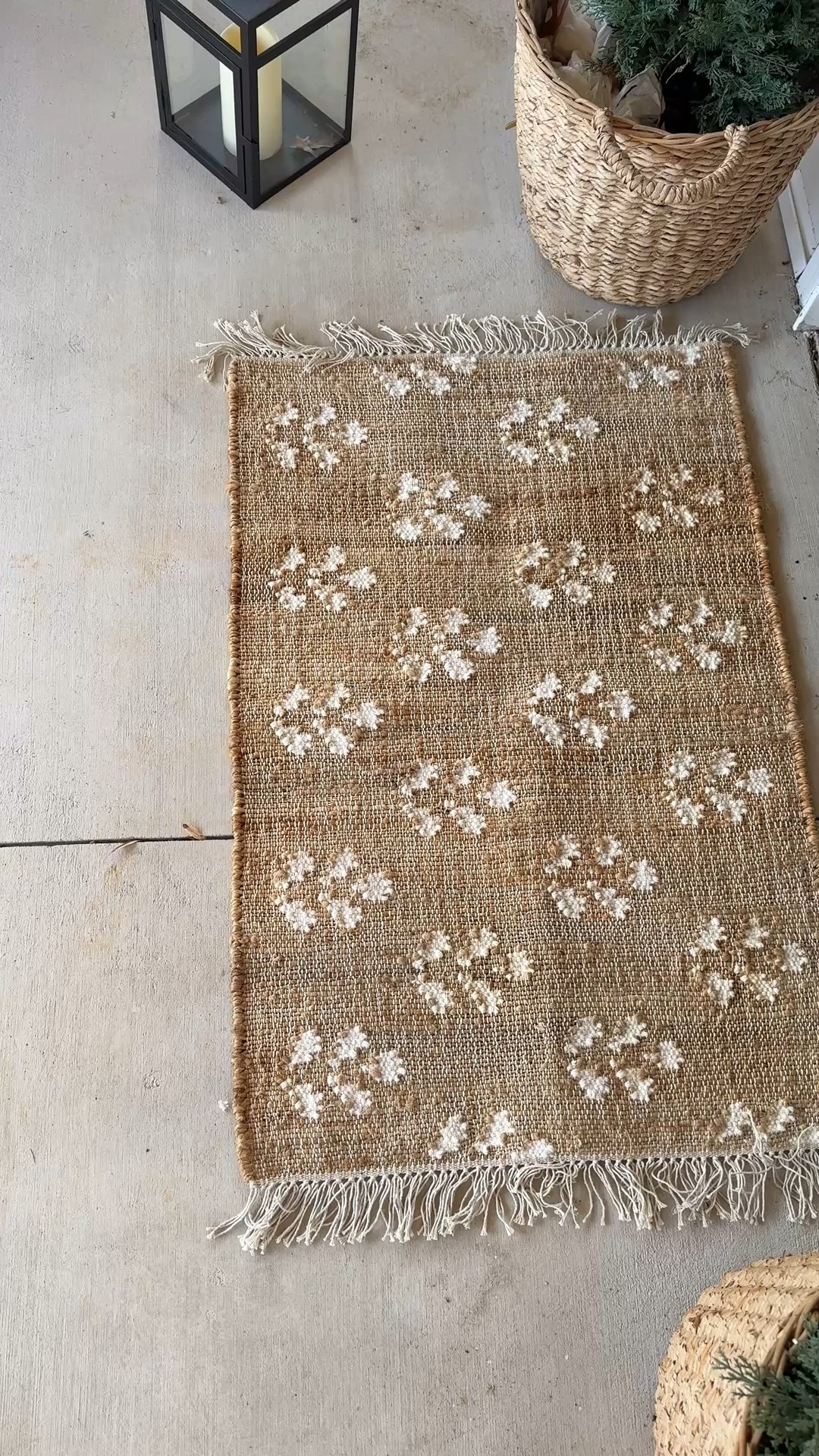 Walmart rug , Walmart home decor , Walmart fashion , spring home decor 

#LTKFindsUnder50 #LTKSeasonal #LTKHome