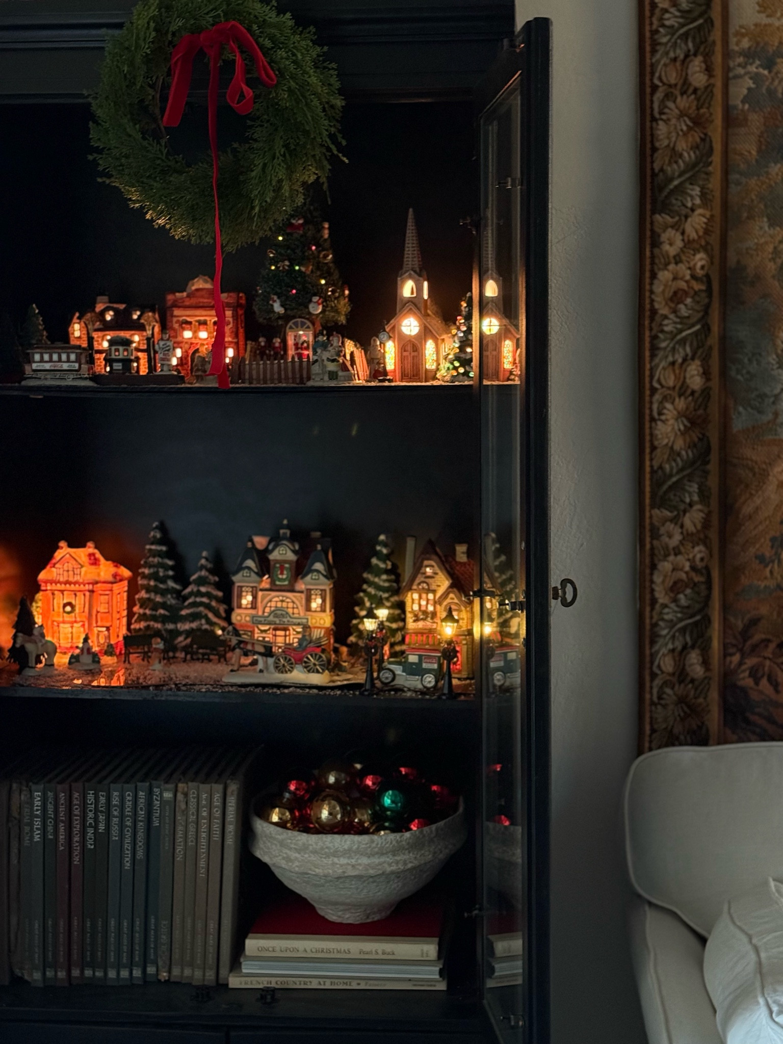 Nostalgic Christmas village ❤️🌲

#LTKHome #LTKSeasonal #LTKHoliday