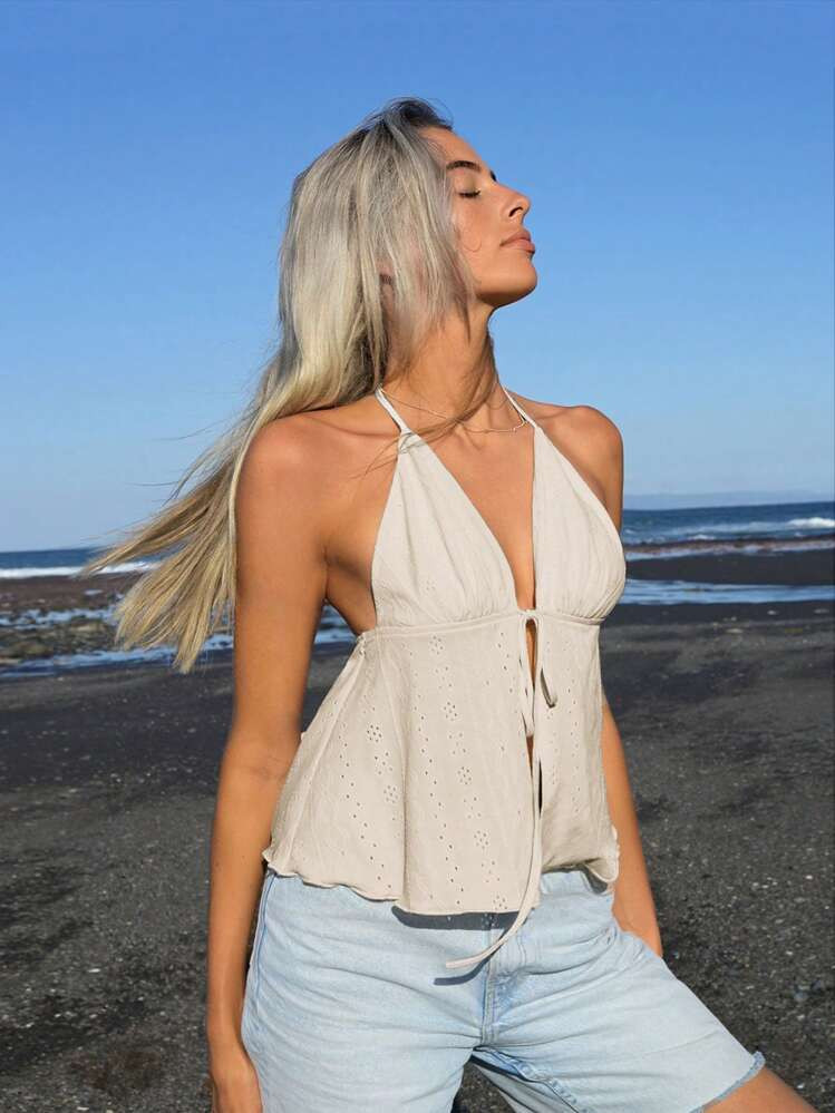 Soleia Tie Front Backless Halter Top | SHEIN