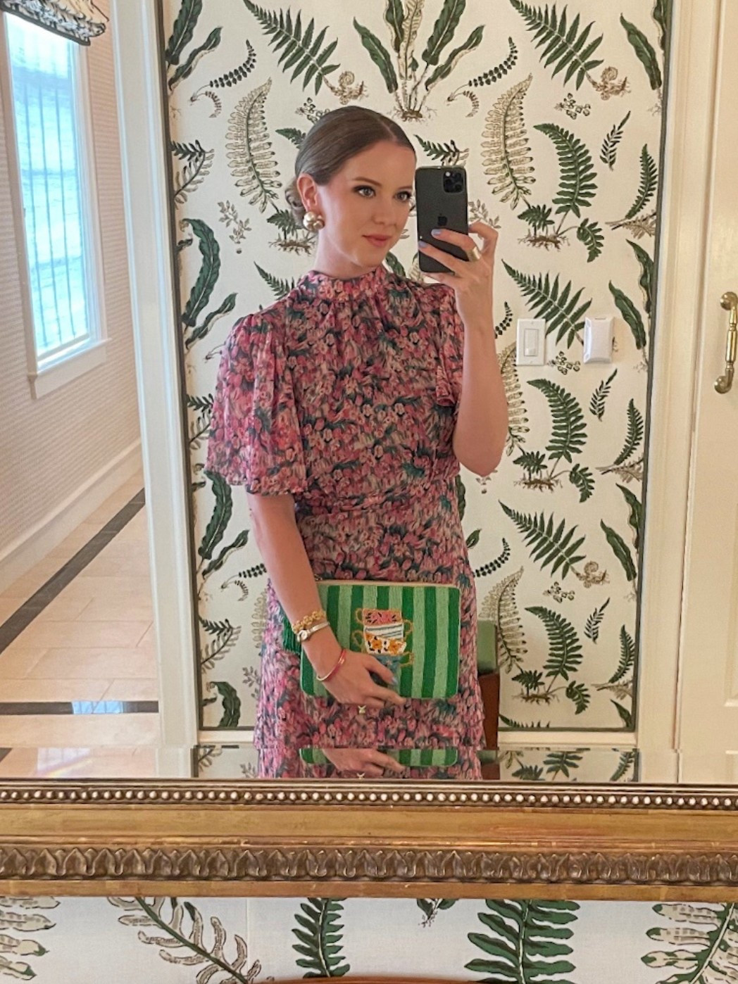 SS25 Easter looks
Tea Cup beaded clutch from Anthropologie to match the JLH Tea Room vibes
Vintage pearl statement earrings 


#LTKItBag #LTKSeasonal #LTKStyleTip