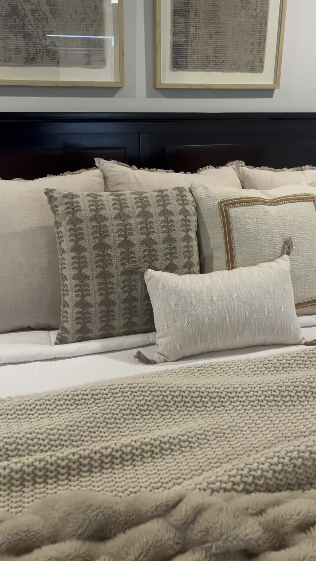 Bedding details 🤍🤎

#LTKSeasonal #LTKHome