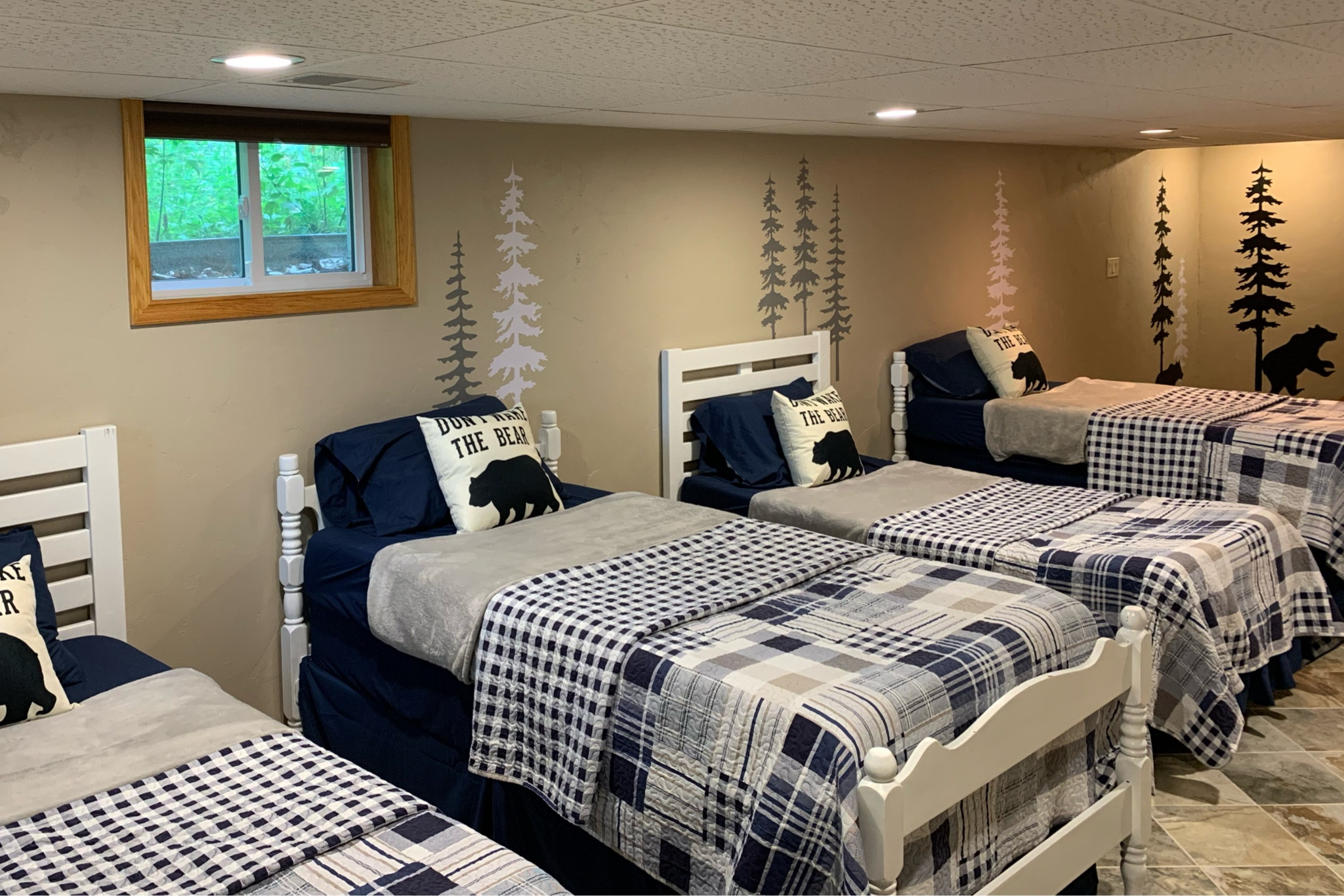 Don’t wake the bear
Bunk room
Lake house
Boys bedroom
Navy blue


#LTKHome #LTKFindsUnder50 #LTKKids