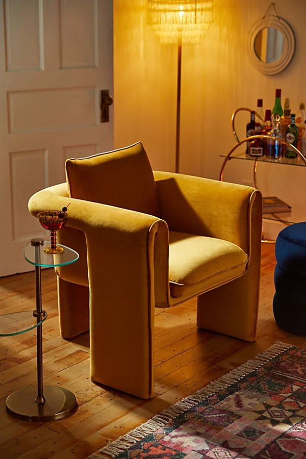 Floria Velvet Chair | Urban Outfitters (US and RoW)