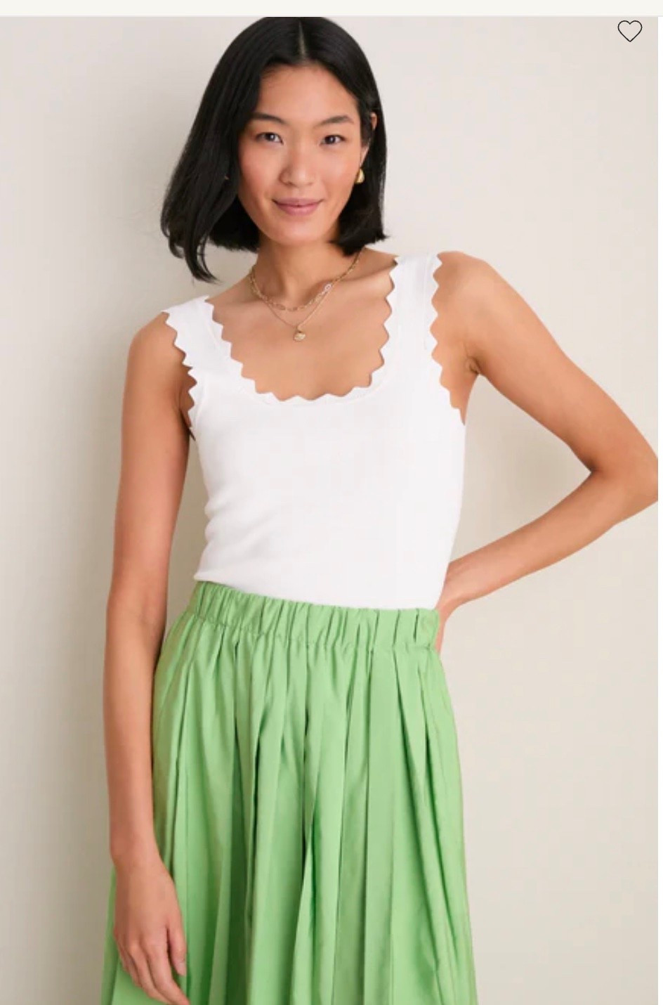 White top that goes w everything! Jeans, skirts, everything!

#LTKmomlife #LTKgrwm #LTKootd