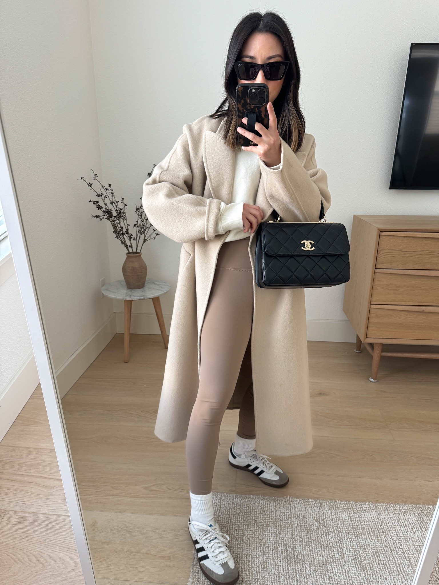 Leggings outfits. How to elevate leggings. 

Gentle Herd coat xs (old)
Anine Bing Sweatshirt xs (old)
Amazon leggings xs
Amazon socks 
Adidas Samba 4.5 mens
YSL Sunglasses
Chanel Trendy CC small

Petite style, athleisure, mom outfits 

#LTKPetite #LTKootd #LTKmomlife