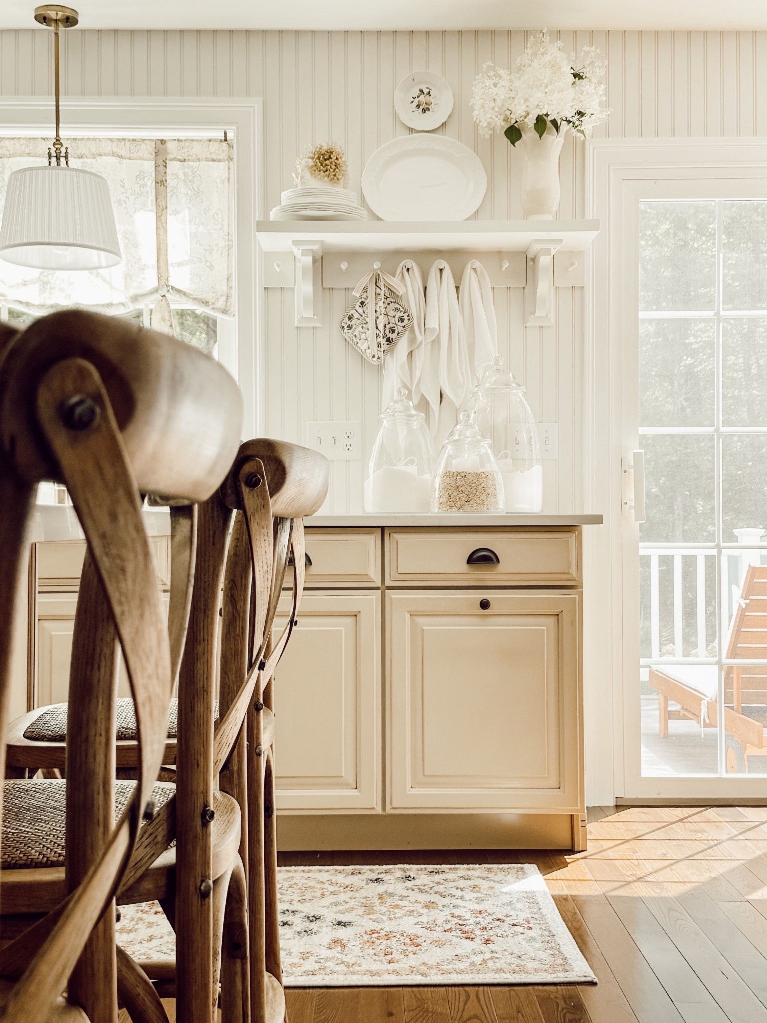 A little kitchen refresh with some thrifted finds from our vacation in Maine.

#LTKHome