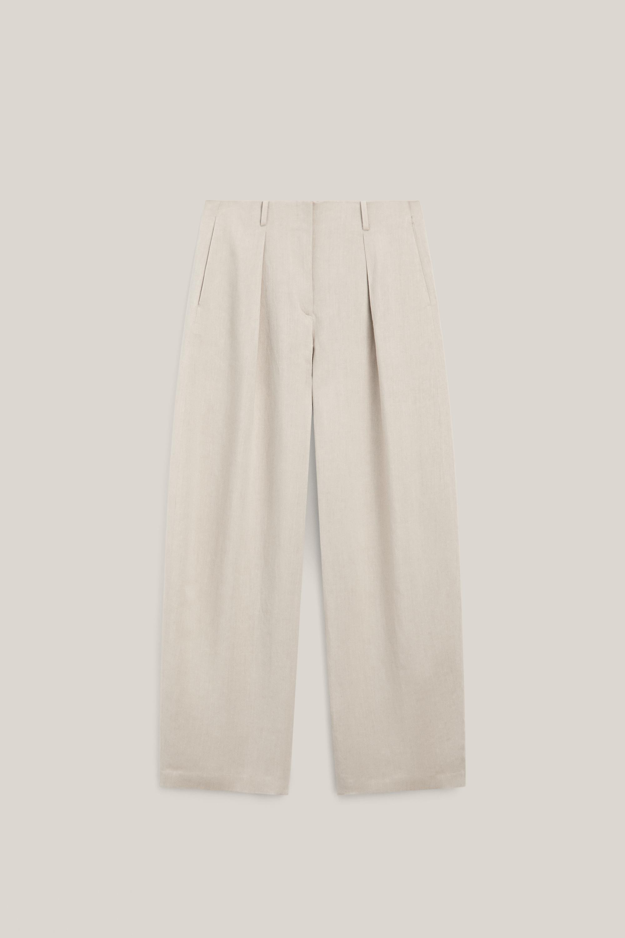VIEW LOOK
Darted pants - LIMITED EDITION

 £149  Colour:  Sand  Add to basket | Massimo Dutti UK
