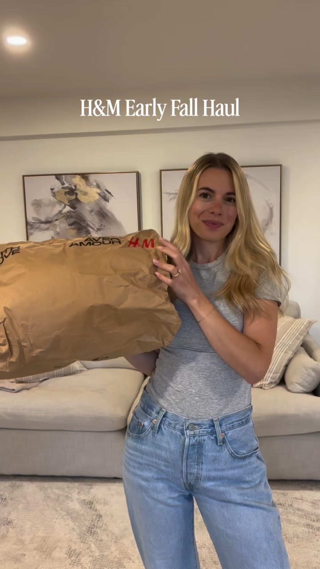 Early fall wardrobe refresh 🍂✨ Just grabbed the cutest pieces from H&M — think cozy cardigans, neutral layers, and chic staples I’ll be wearing on repeat this season. Affordable, versatile, and perfect for building a fall capsule wardrobe 🤎 Shop my early fall H&M haul now and get your closet ready for the season!

#HMHaul #FallStyle #FallWardrobe #HMFinds #AffordableFashion #FallOutfits #CapsuleWardrobe #FallOOTD #HMStyle