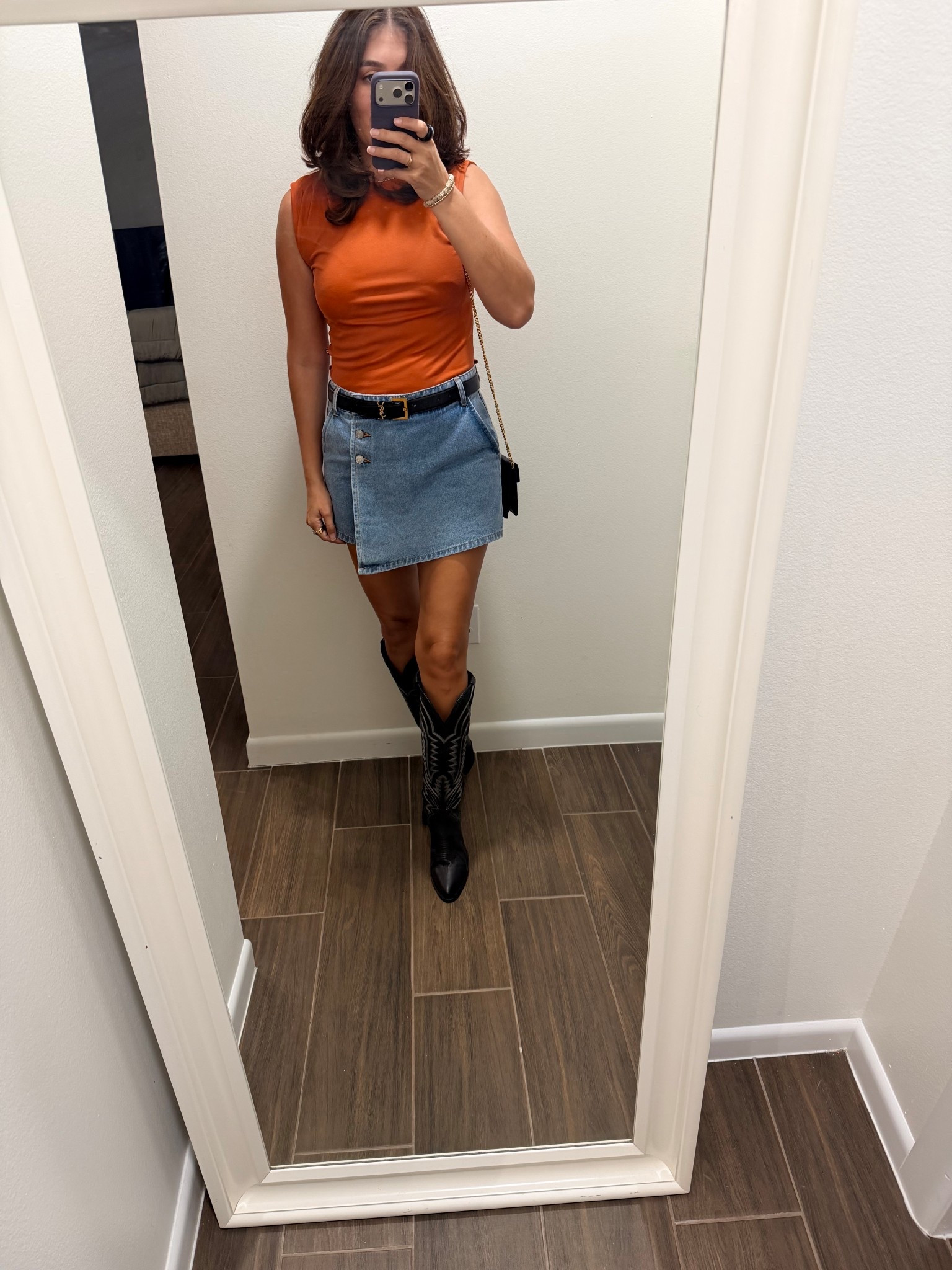 OOTN for the Vaquero homecoming game #gameday #collegefootball #ootd #gamedayfit

#LTKStyleTip