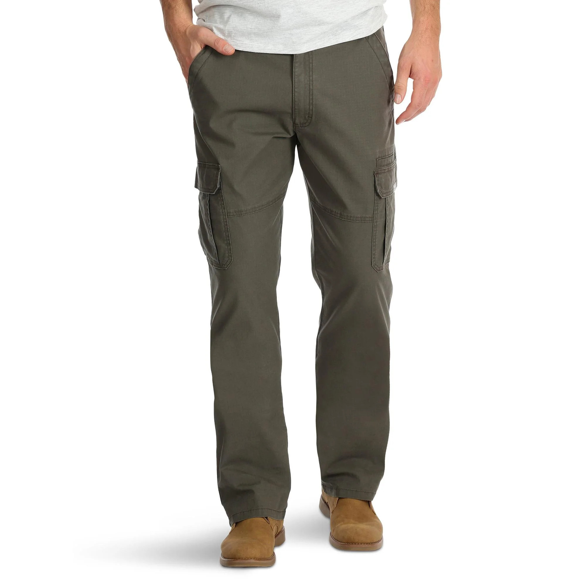 Wrangler Men's and Big Men's Relaxed Fit Cargo Pants With Stretch | Walmart (US)