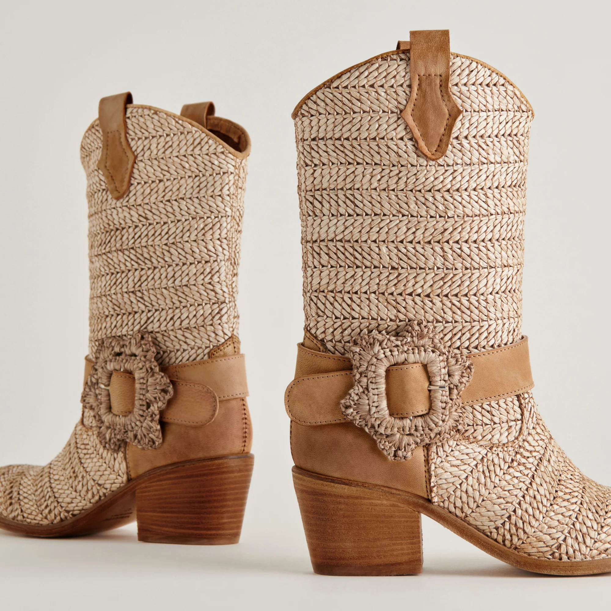 HOSS BOOTS BROWN MULTI RAFFIA | DolceVita.com