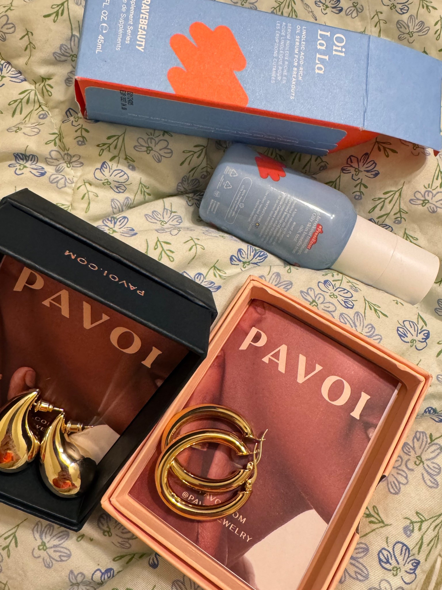 Little 3am gifts to myself 

#LTKSaleAlert #LTKBeauty #LTKStyleTip