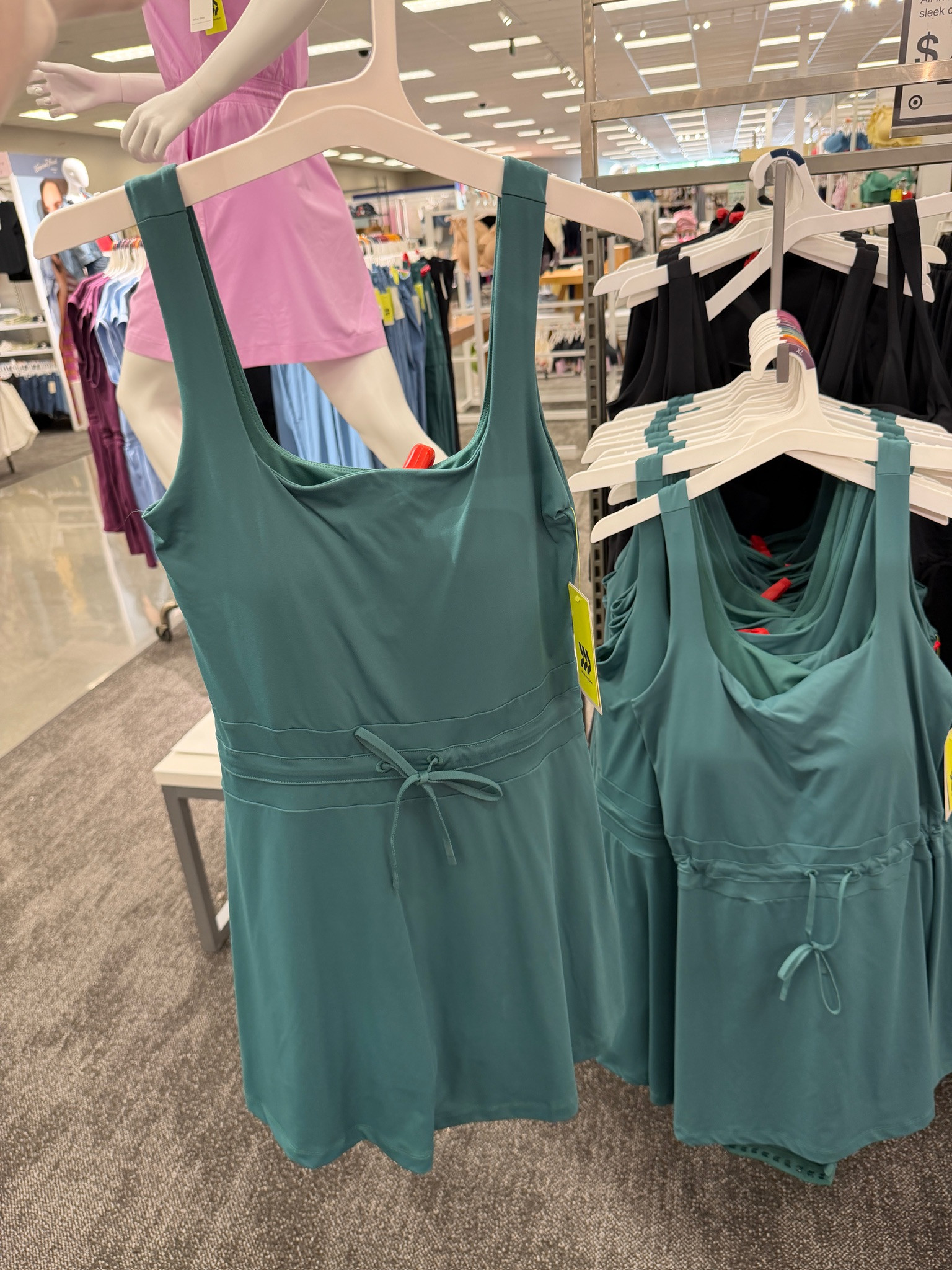 40% off Target women's activewear today only!

#LTKootd #LTKActive #LTKSaleAlert