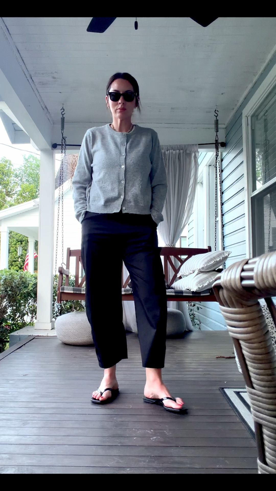 If you’ve been served the ad for the Ruti loose pants, these are the Amazon dupes. They fit TTS. Save $200 and get these instead. Same material. Elastic waist, pockets, barrel fit. 




#LTKOver40 #LTKMidsize #LTKootd