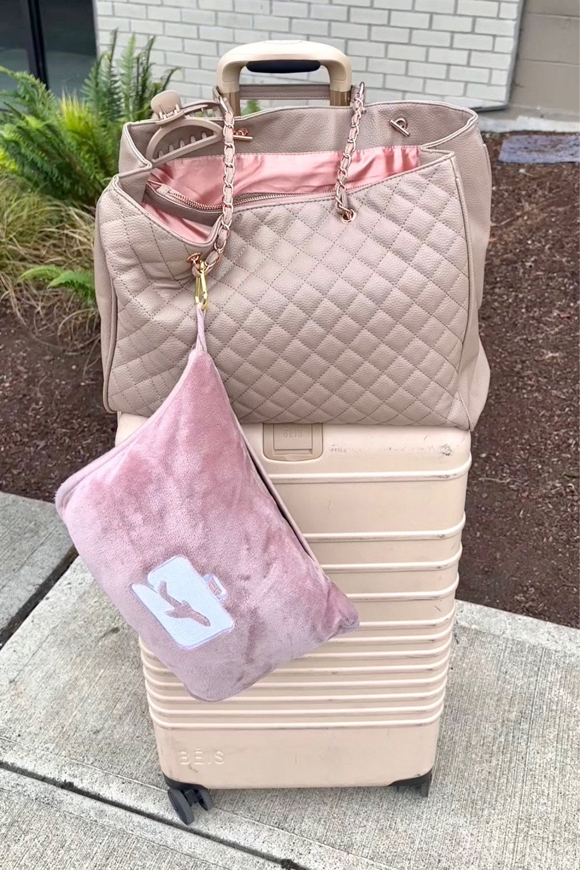 Must have travel finds from amazon! ✈️

// travel blanket, travel carry on, beis luggage, amazon travel accessories, amazon favorites, amazon must haves 

#LTKsalealert #LTKtravel #LTKfindsunder50