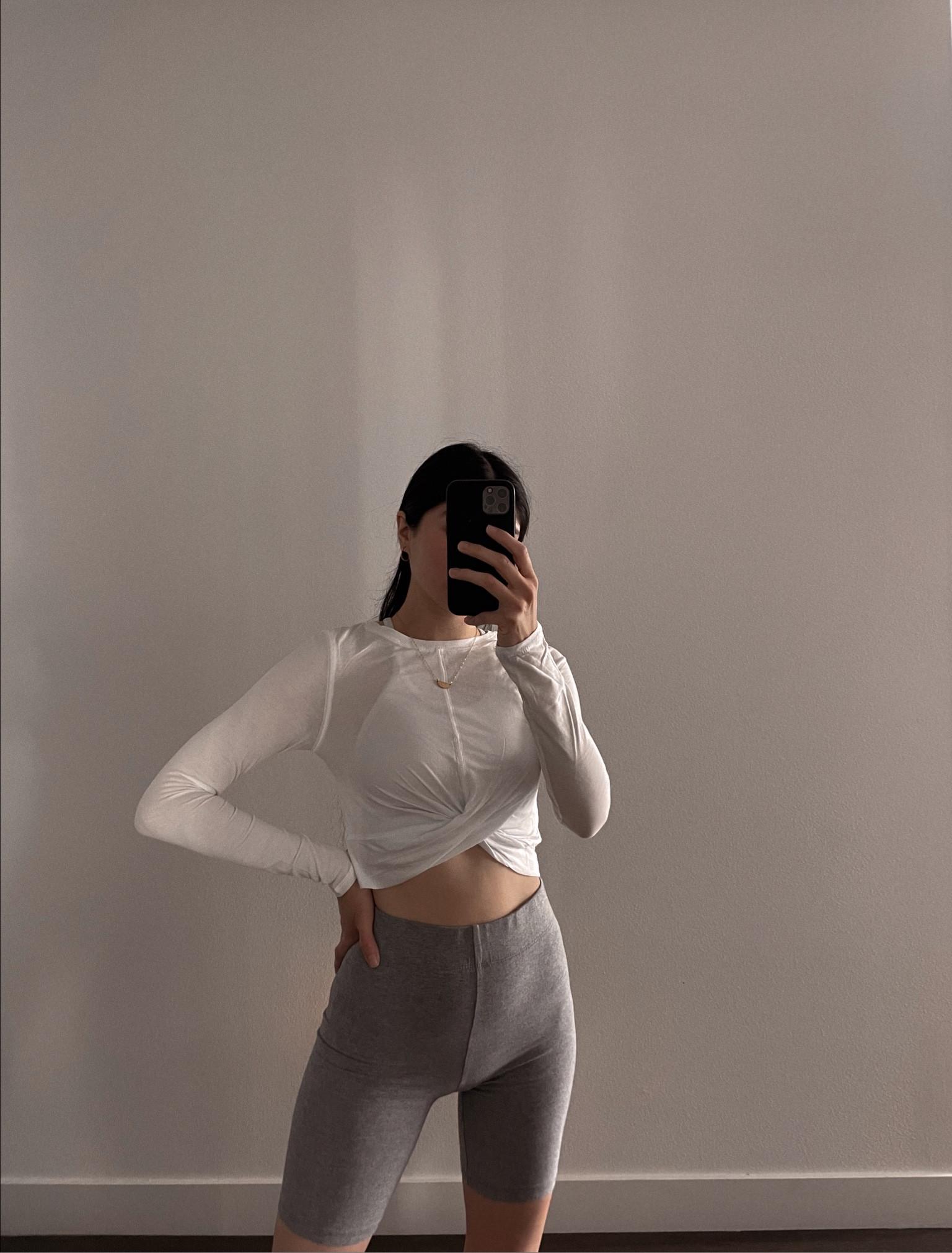 Workout long sleeve top (xs) biker shorts (s) #activewear #yoga #workout #forever21 

#LTKsalealert #LTKfit #LTKstyletip