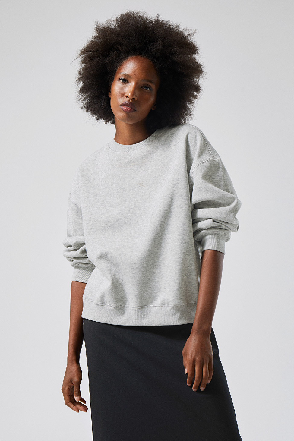 Essence Standard Sweatshirt | Weekday